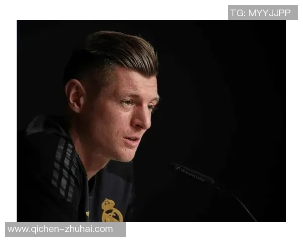 克罗斯领衔战术革新助力球队重塑辉煌的传奇之路 克罗斯领衔战术革新助力球队重塑辉煌的传奇之路